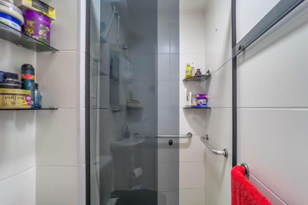 Apartamento à venda com 36m², 2 quartos e sem vaga Apartamento à venda com 36m², 2 quartos e sem vagaBanheiro