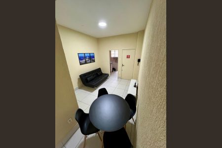 Sala de apartamento à venda com 1 quarto, 43m² em Icaraí, Niterói