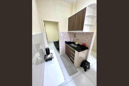 Cozinha de apartamento à venda com 1 quarto, 43m² em Icaraí, Niterói