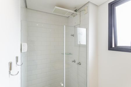 Banheiro de kitnet/studio para alugar com 1 quarto, 26m² em Vila Olímpia, São Paulo