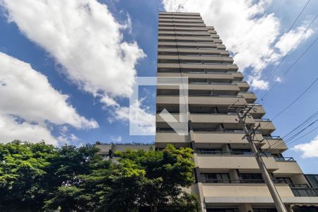 Studio para alugar com 26m², 1 quarto e 1 vaga Studio para alugar com 26m², 1 quarto e 1 vagaFachada