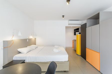 Studio de kitnet/studio para alugar com 1 quarto, 37m² em Vila Olímpia, São Paulo