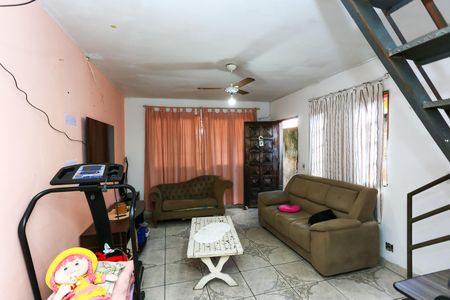 sala de casa para alugar com 3 quartos, 6m² em Jardim Umarizal, São Paulo