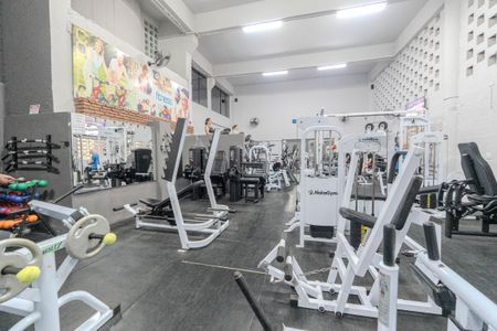 Apartamento à venda com 120m², 3 quartos e 1 vaga Apartamento à venda com 120m², 3 quartos e 1 vagaÁrea comum - Academia