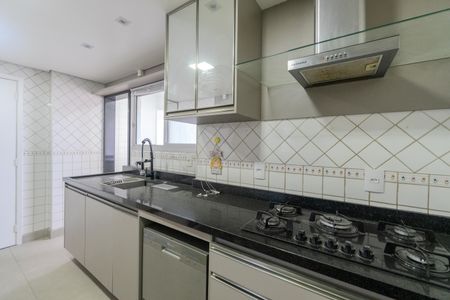 Apartamento à venda com 120m², 3 quartos e 1 vaga Apartamento à venda com 120m², 3 quartos e 1 vagaCozinha