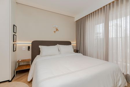 Suíte 1 de apartamento à venda com 2 quartos, 92m² em Jardim das Acacias, São Paulo