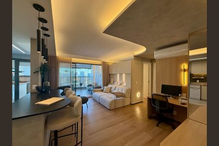 Apartamento à venda com 2 quartos, 92m² em Jardim das Acacias, São Paulo