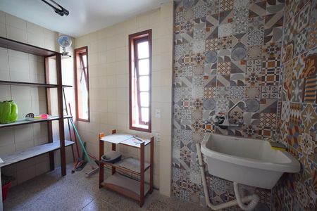 Casa de condomínio para alugar com 70m², 3 quartos e sem vagaÁrea de Serviço