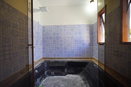 Casa de condomínio para alugar com 70m², 3 quartos e sem vagaBanheiro da Suíte