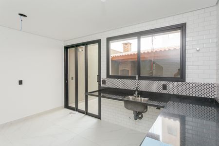 Casa à venda com 155m², 3 quartos e 2 vagasCozinha