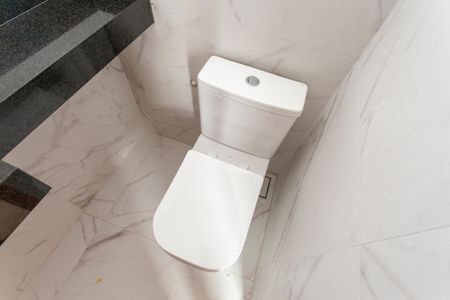 Casa à venda com 155m², 3 quartos e 2 vagasBanheiro da Suíte 1