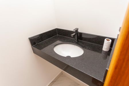 Casa à venda com 155m², 3 quartos e 2 vagasLavabo