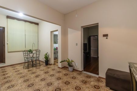 Casa à venda com 250m², 3 quartos e 3 vagasSala - Casa 1