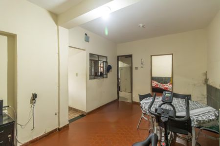 Casa à venda com 250m², 3 quartos e 3 vagasSala - Casa 2