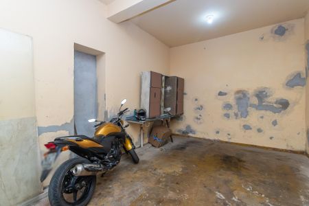 Casa à venda com 250m², 3 quartos e 3 vagasGaragem