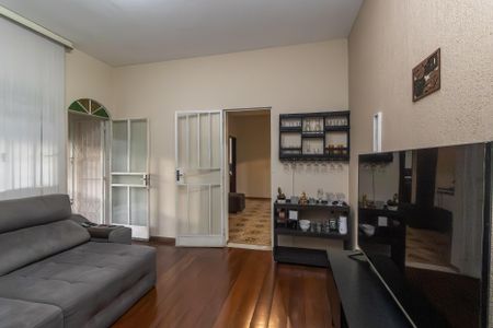 Casa à venda com 250m², 3 quartos e 3 vagasSala - Casa 1