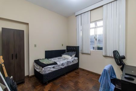 Casa à venda com 250m², 3 quartos e 3 vagasQuarto 2 - Casa 1
