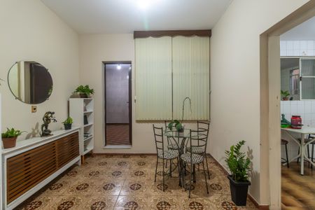Casa à venda com 250m², 3 quartos e 3 vagasSala - Casa 1