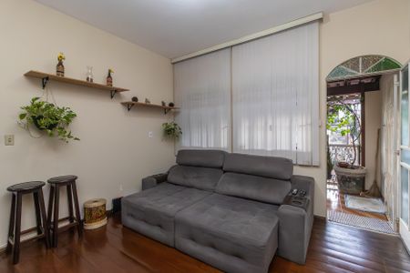 Casa à venda com 250m², 3 quartos e 3 vagasSala - Casa 1