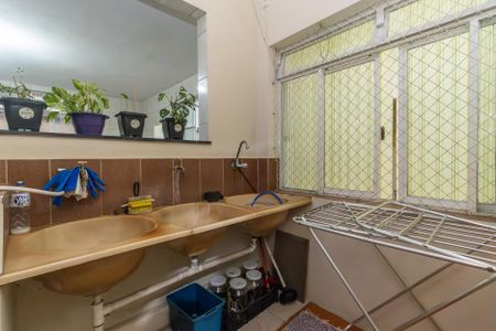 Casa à venda com 250m², 3 quartos e 3 vagasÁrea de Serviço - Casa 1