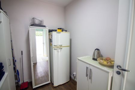 Casa à venda com 313m², 4 quartos e 2 vagasDispensa / Quarto de serviço