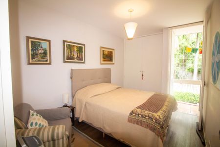 Casa à venda com 313m², 4 quartos e 2 vagasQuarto 1