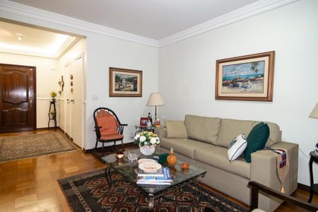 Apartamento para alugar com 202m², 3 quartos e 1 vagaSala