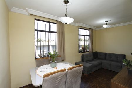 Apartamento para alugar com 60m², 2 quartos e 1 vagaSala