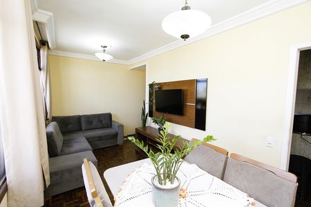 Apartamento para alugar com 60m², 2 quartos e 1 vagaSala