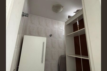 Apartamento à venda com 113m², 3 quartos e 2 vagas Apartamento à venda com 113m², 3 quartos e 2 vagasÁrea de Serviço