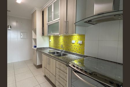 Apartamento à venda com 113m², 3 quartos e 2 vagas Apartamento à venda com 113m², 3 quartos e 2 vagasCozinha