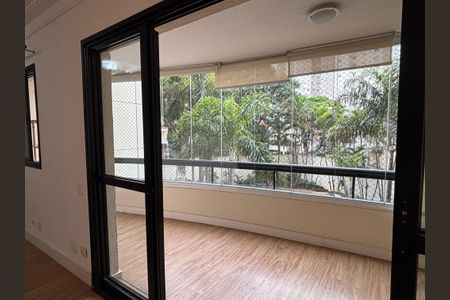 Apartamento à venda com 113m², 3 quartos e 2 vagas Apartamento à venda com 113m², 3 quartos e 2 vagasSacada