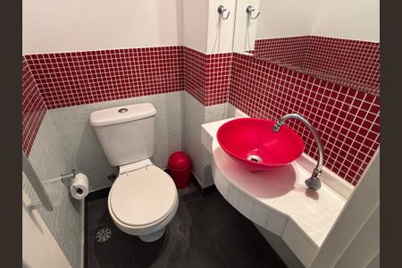 Apartamento à venda com 113m², 3 quartos e 2 vagas Apartamento à venda com 113m², 3 quartos e 2 vagasLavabo