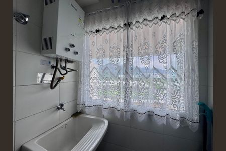 Apartamento à venda com 70m², 2 quartos e 1 vaga Apartamento à venda com 70m², 2 quartos e 1 vagaCozinha e Área de Serviço