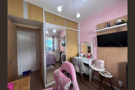 Apartamento à venda com 70m², 2 quartos e 1 vaga Apartamento à venda com 70m², 2 quartos e 1 vagaQuarto
