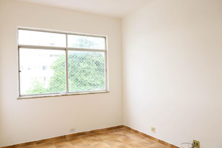 Apartamento para alugar com 65m², 2 quartos e 1 vagaSala