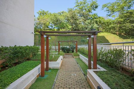 Apartamento à venda com 82m², 3 quartos e 2 vagas Apartamento à venda com 82m², 3 quartos e 2 vagasÁrea comum - Jardim