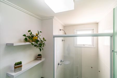 Apartamento à venda com 82m², 3 quartos e 2 vagas Apartamento à venda com 82m², 3 quartos e 2 vagasBanheiro social