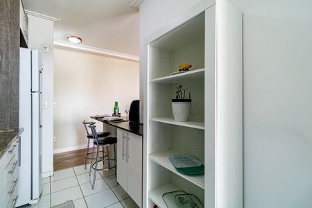 Cozinha de apartamento para alugar com 3 quartos, 82m² em Jardim das Vertentes, São Paulo