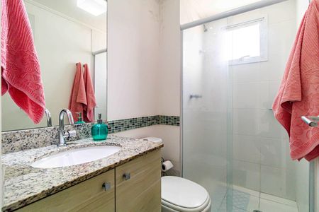 Apartamento à venda com 82m², 3 quartos e 2 vagas Apartamento à venda com 82m², 3 quartos e 2 vagasSuite - Banheiro