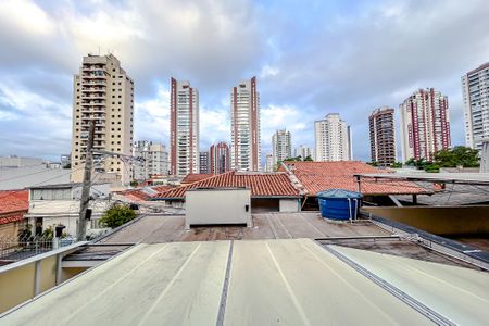 Casa à venda com 295m², 4 quartos e 6 vagasVista do Quarto 2