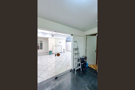 Casa à venda com 295m², 4 quartos e 6 vagasÁrea de Serviço