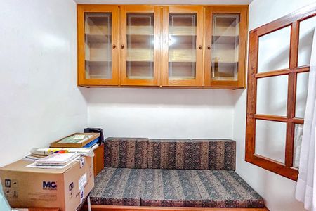 Casa à venda com 295m², 4 quartos e 6 vagasQuarto 3