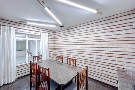 Casa à venda com 295m², 4 quartos e 6 vagasSala de Jantar