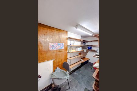 Casa à venda com 295m², 4 quartos e 6 vagasDespensa