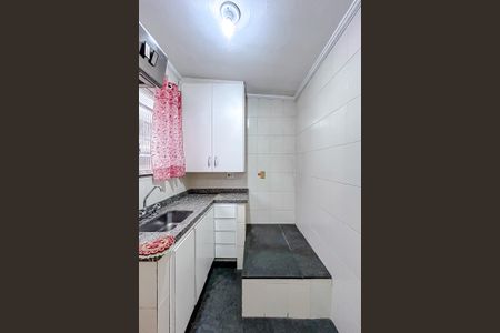 Casa à venda com 295m², 4 quartos e 6 vagasCozinha de serviço