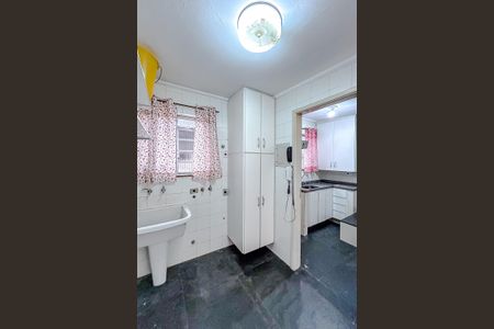 Casa à venda com 295m², 4 quartos e 6 vagasÁrea de Serviço