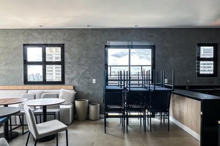 Apartamento para alugar com 39m², 1 quarto e sem vaga Apartamento para alugar com 39m², 1 quarto e sem vagaÁrea comum - Salão de festas