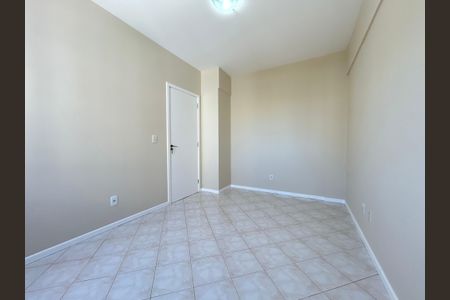 Quarto 2 de apartamento para alugar com 2 quartos, 69m² em Itacorubi, Florianópolis