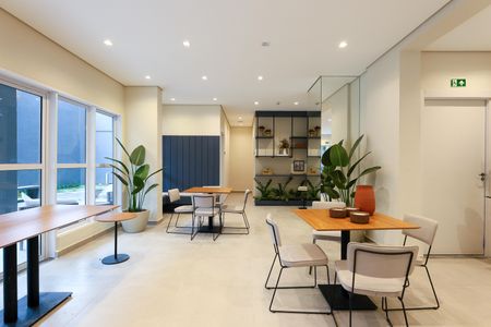 Apartamento para alugar com 36m², 2 quartos e sem vaga Apartamento para alugar com 36m², 2 quartos e sem vagaÁrea comum - Salão de festas